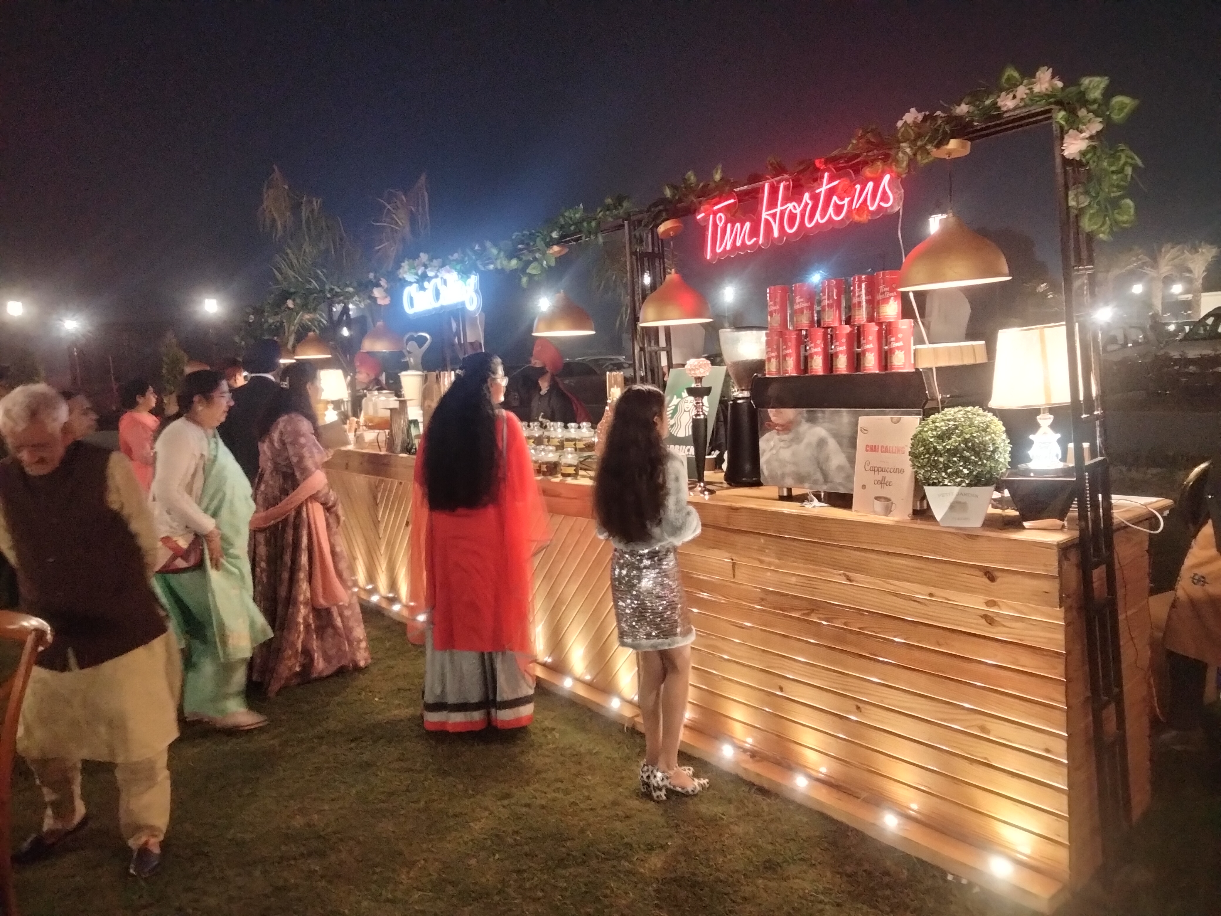Best Tea Cafe in India | Chai Calling- Chalo Chai Ho Jaye