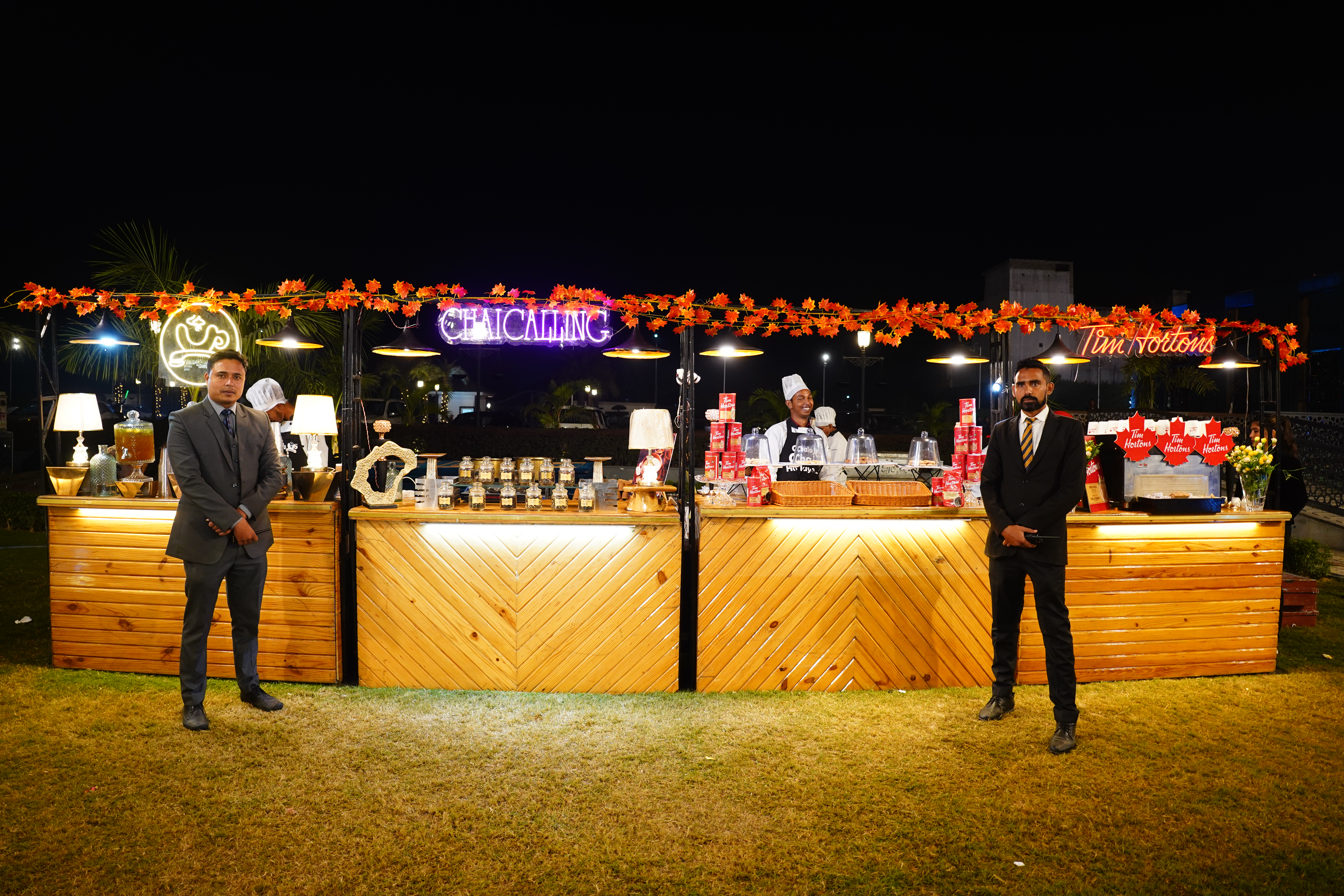 Best Tea Cafe in India | Chai Calling- Chalo Chai Ho Jaye